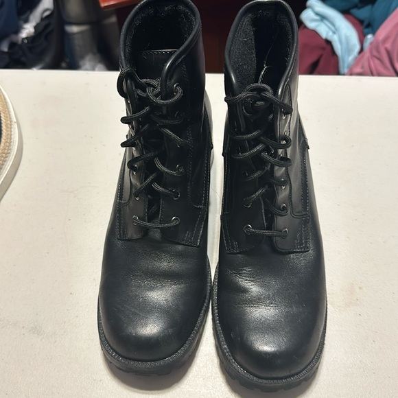 Boots - Picture 1 of 5